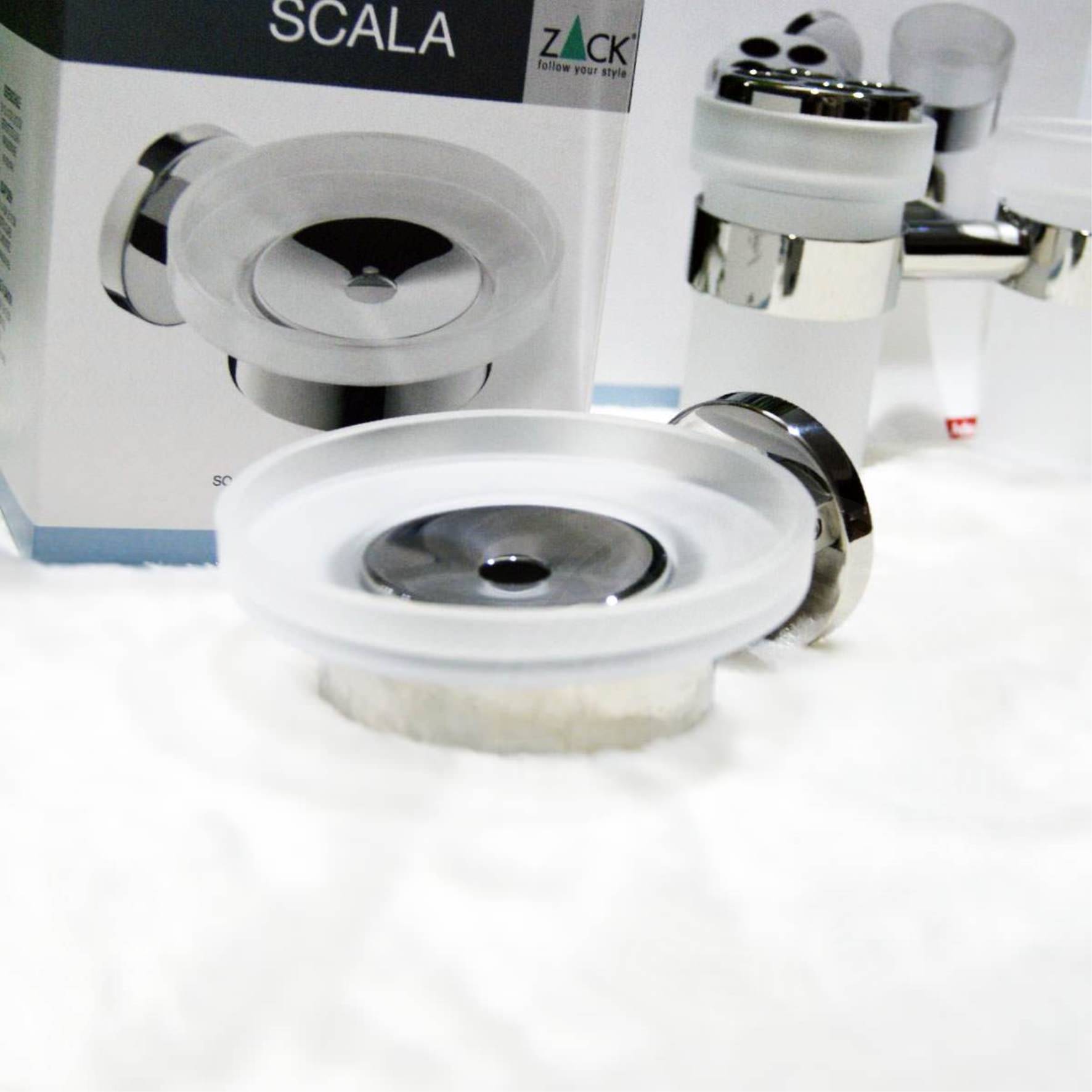 ソープディッシュ|SCALA MP ソープトレー 石鹸置き 壁設置タイプ トレー直径11.5cm 高さ6cm 18/10ステンレス製 ミラーポリッシュ仕上げ 40097