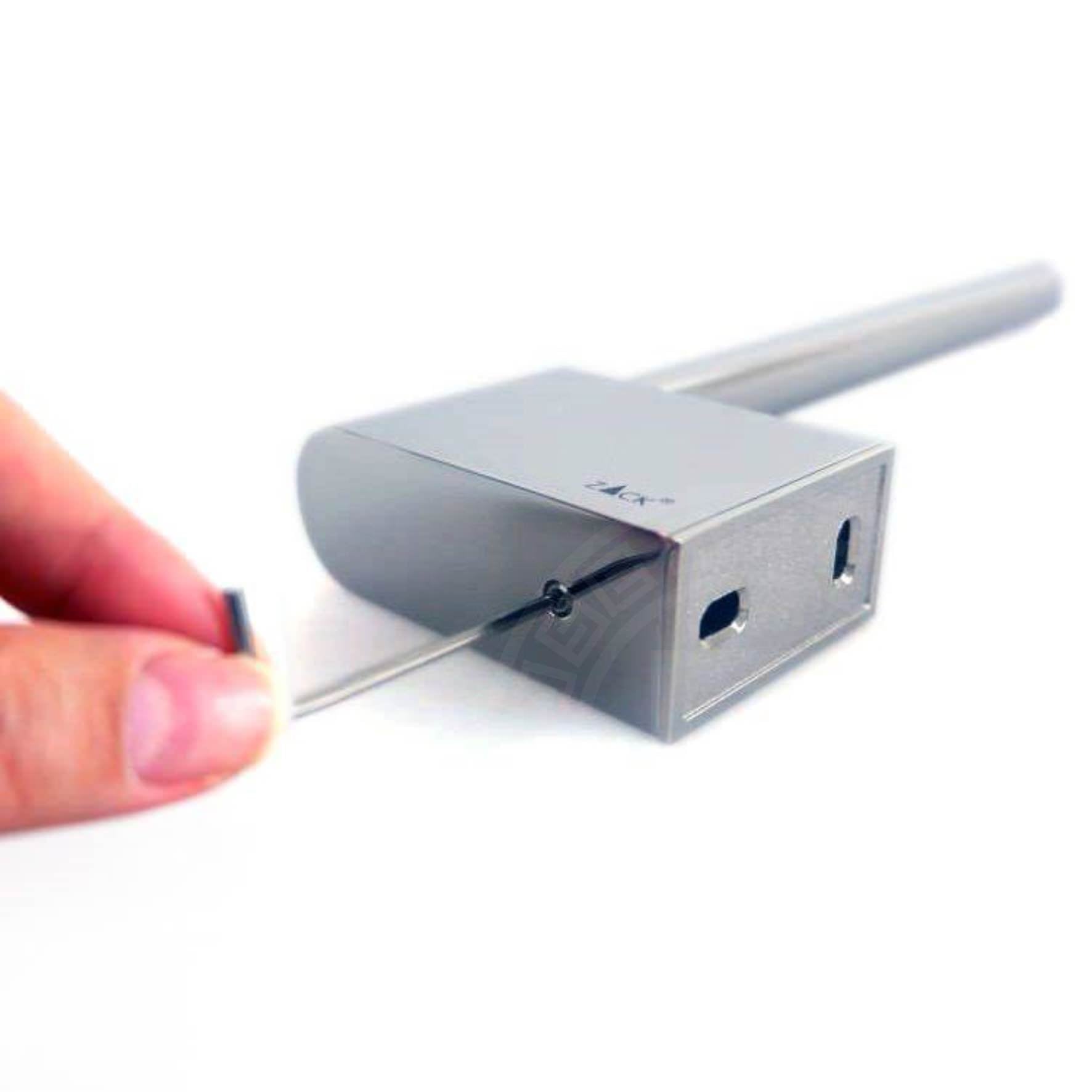 スペアトイレットペーパーホルダー｜ATORE MP ペーパーストッカー ペーパースタンド 壁設置タイプ 高さ26.2cm 幅7cm 18/10ステンレス製 ミラーポリッシュ仕上げ 40450