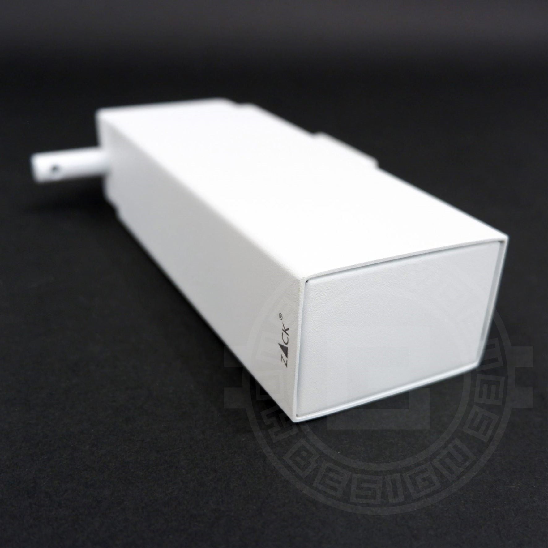 ソープディスペンサー｜LINEA MW 液体用ソープ リキッドソープ 壁設置タイプ 高さ16.7cm 幅4cm 奥行き10.8cm 190ml 18/10ステンレス製 マットホワイト 40840