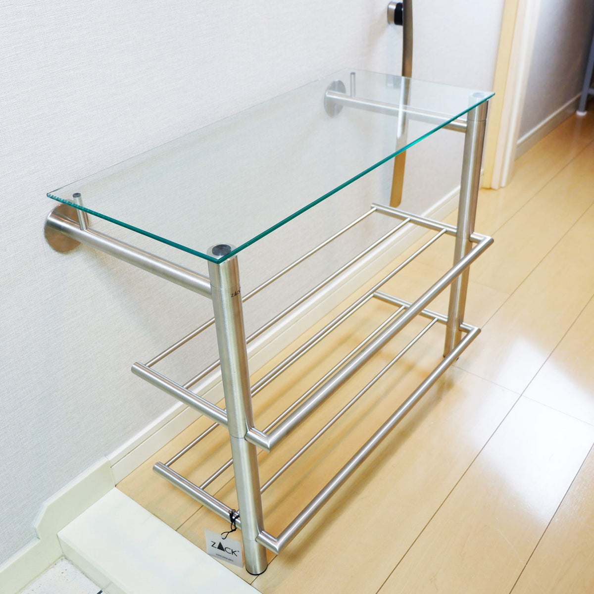 [SAMPLE] [廃番] シューラック(ガラス板無)壁付けタイプ（50678ガラス棚付）｜ZACK 50694 ABILIO HL 高さ53.5cm 横幅67cm 奥行34cm 18/10ステンレス製 ヘアライン仕上げ