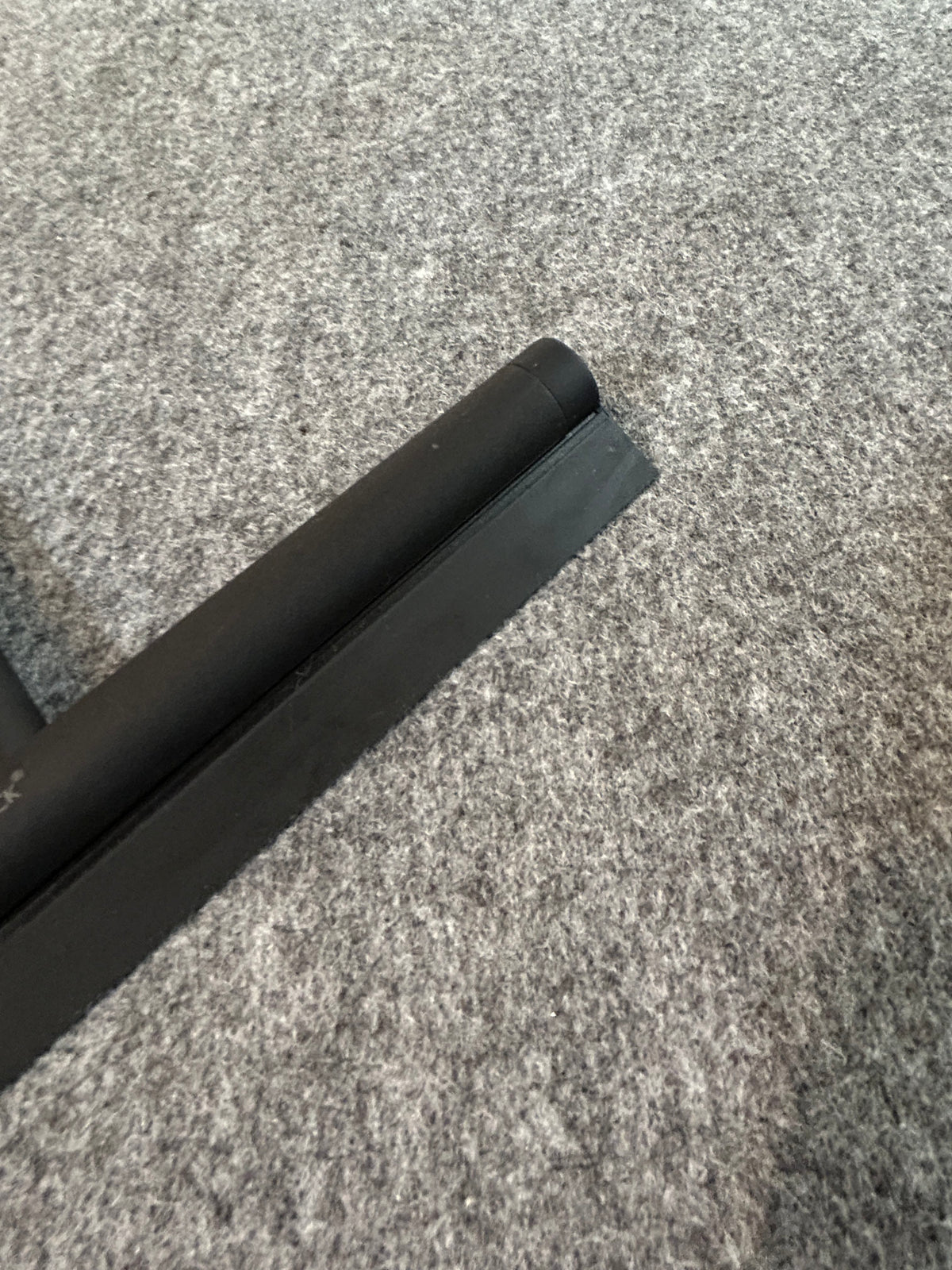 [SAMPLE] バスルームスクイージーL｜ZACK 40547 JAZ MB 水切りワイパー 浴室スクイージー 長さ43.5cm 幅24cm 18/10ステンレス製 マットブラック H1 [在庫あり]