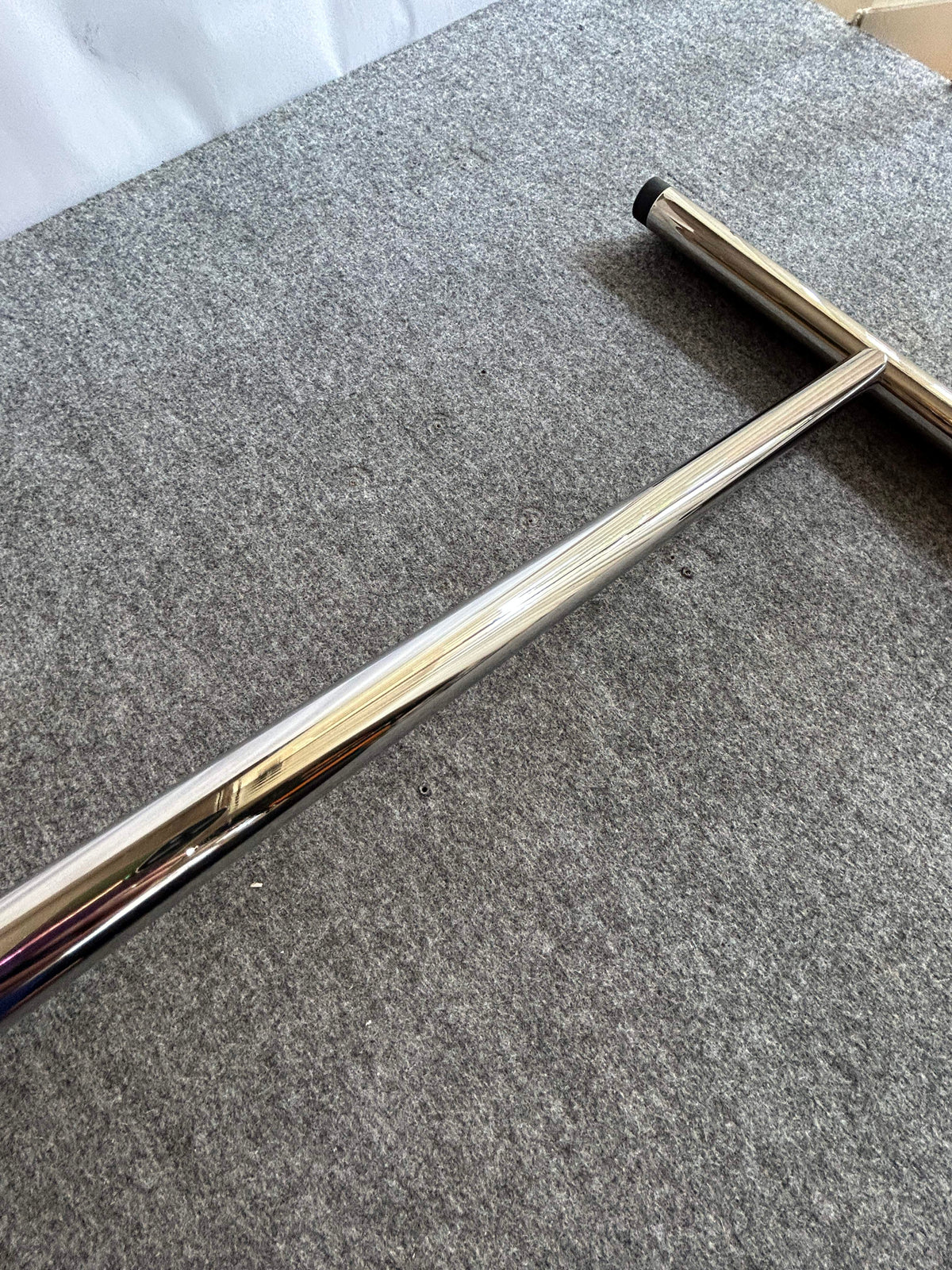 [SAMPLE] フロアスクイージー｜ZACK 40090 JAZ MP フロア用水取りワイパー 水切りワイパー 玄関用スクージー 長さ120cm 幅32cm 18/10ステンレス製 ミラーポリッシュ仕上げ