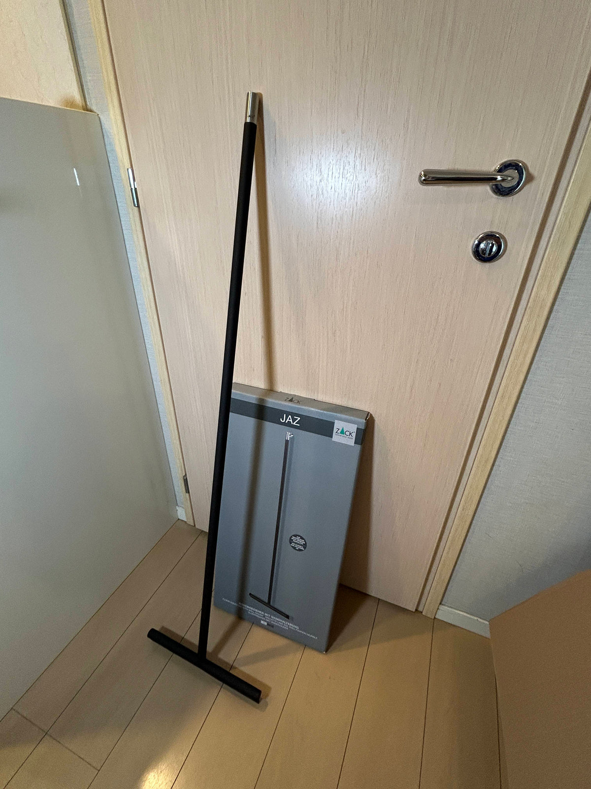 [SAMPLE] フロアスクイージー｜ZACK 40548 JAZ MB 水切りワイパー ロング浴室スクイージー 長さ120cm 幅32cm 18/10ステンレス製 マットブラック