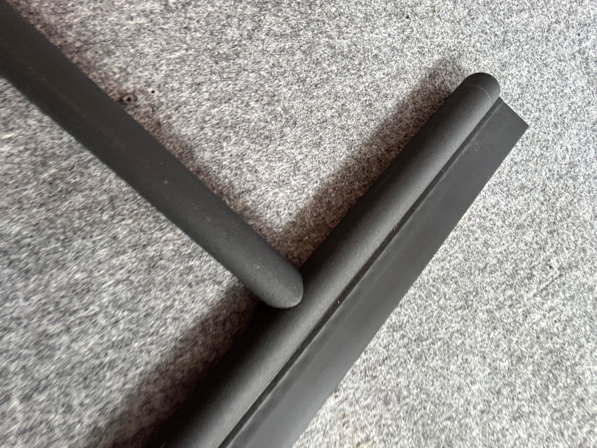 [SAMPLE] フロアスクイージー｜ZACK 40548 JAZ MB 水切りワイパー ロング浴室スクイージー 長さ120cm 幅32cm 18/10ステンレス製 マットブラック