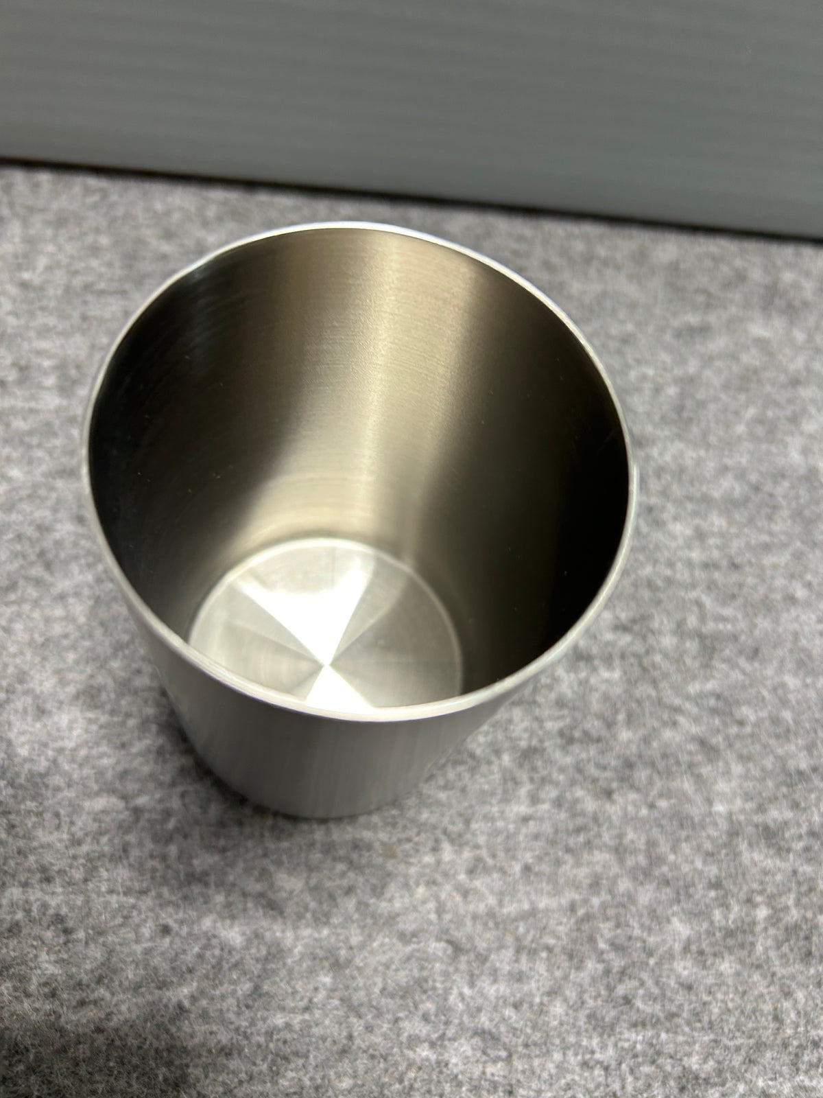 [SAMPLE] タンブラー｜ZACK 40129 CUPA HL コップ 高さ10cm 直径6.5cm 250ml 18/10ステンレス製 ヘアライン仕上げ