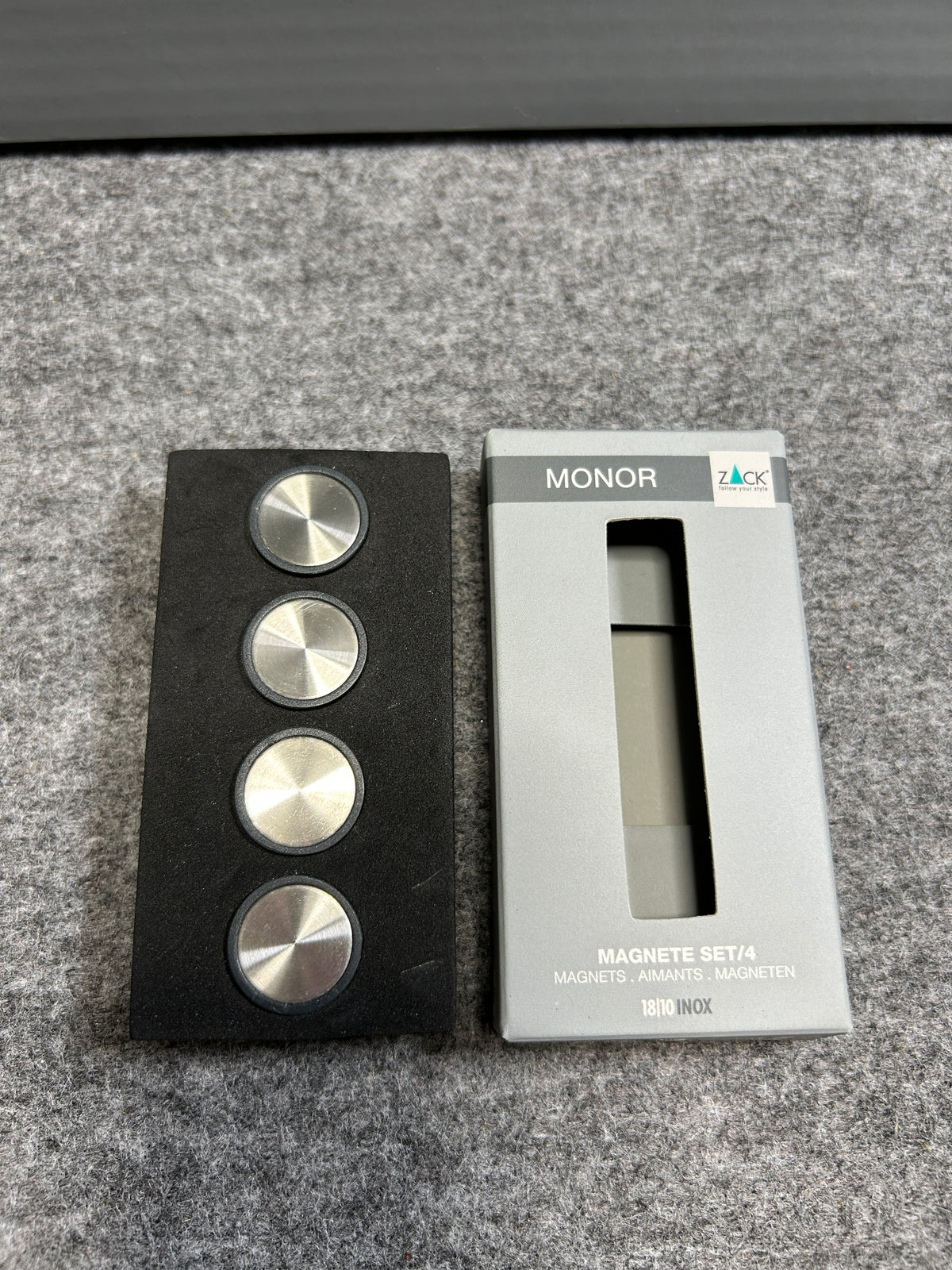 [SAMPLE] マグネットS 4個セット｜ZACK 30768 MONOR HL キッチンマグネット オフィス用マグネット ネオジム磁石 直径2cm 高さ1.1cm 18/10ステンレス製 ヘアライン仕上げ H2-3031 [在庫あり]