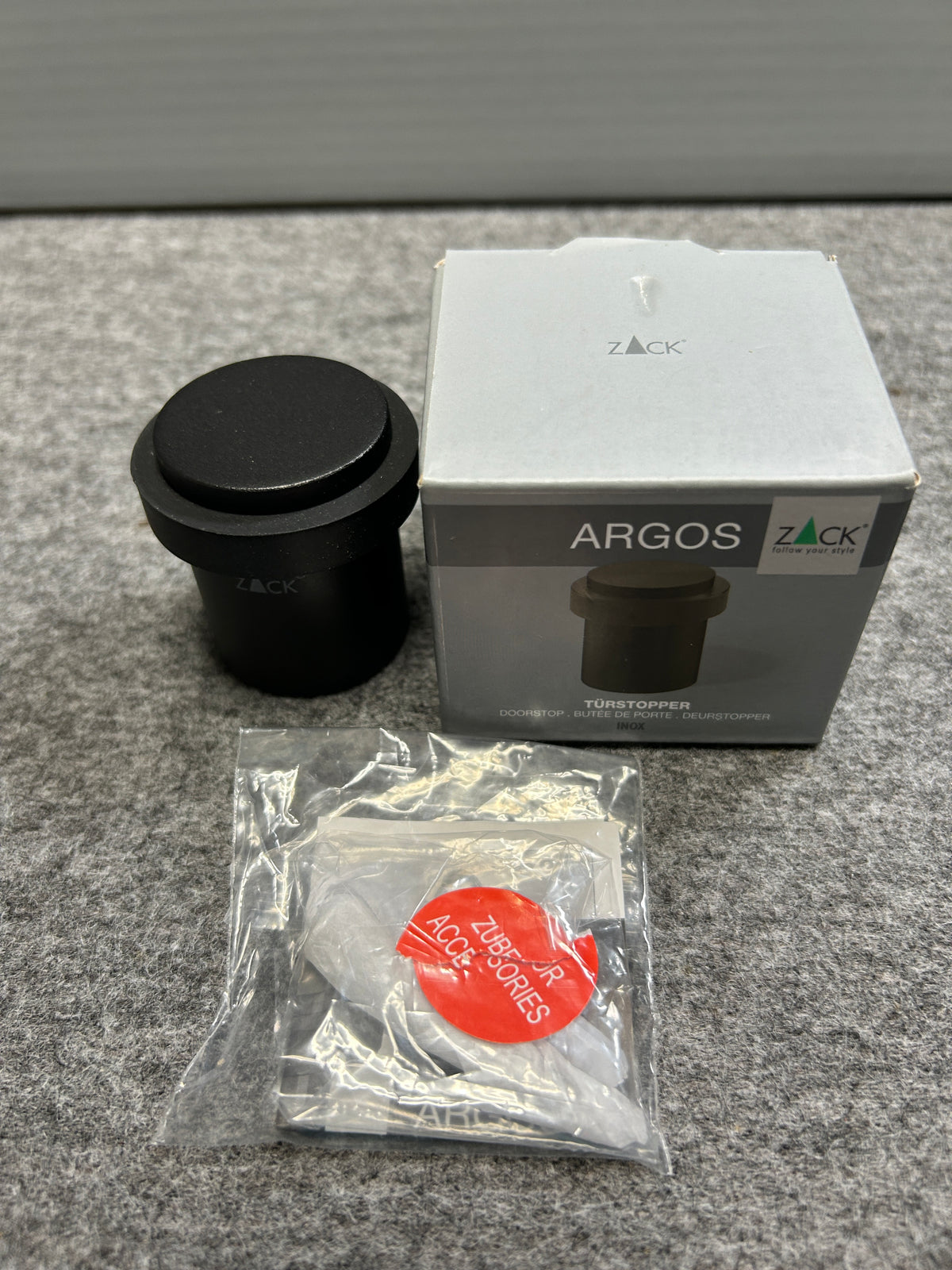 [SAMPLE] [廃番] ドアストッパー（戸当たり）｜ZACK 50633 ARGOS MB 玄関ストッパー 扉ストッパー 固定タイプ 戸当り 床付 直径5cm 高さ5cm 18/10ステンレス製 マットブラック