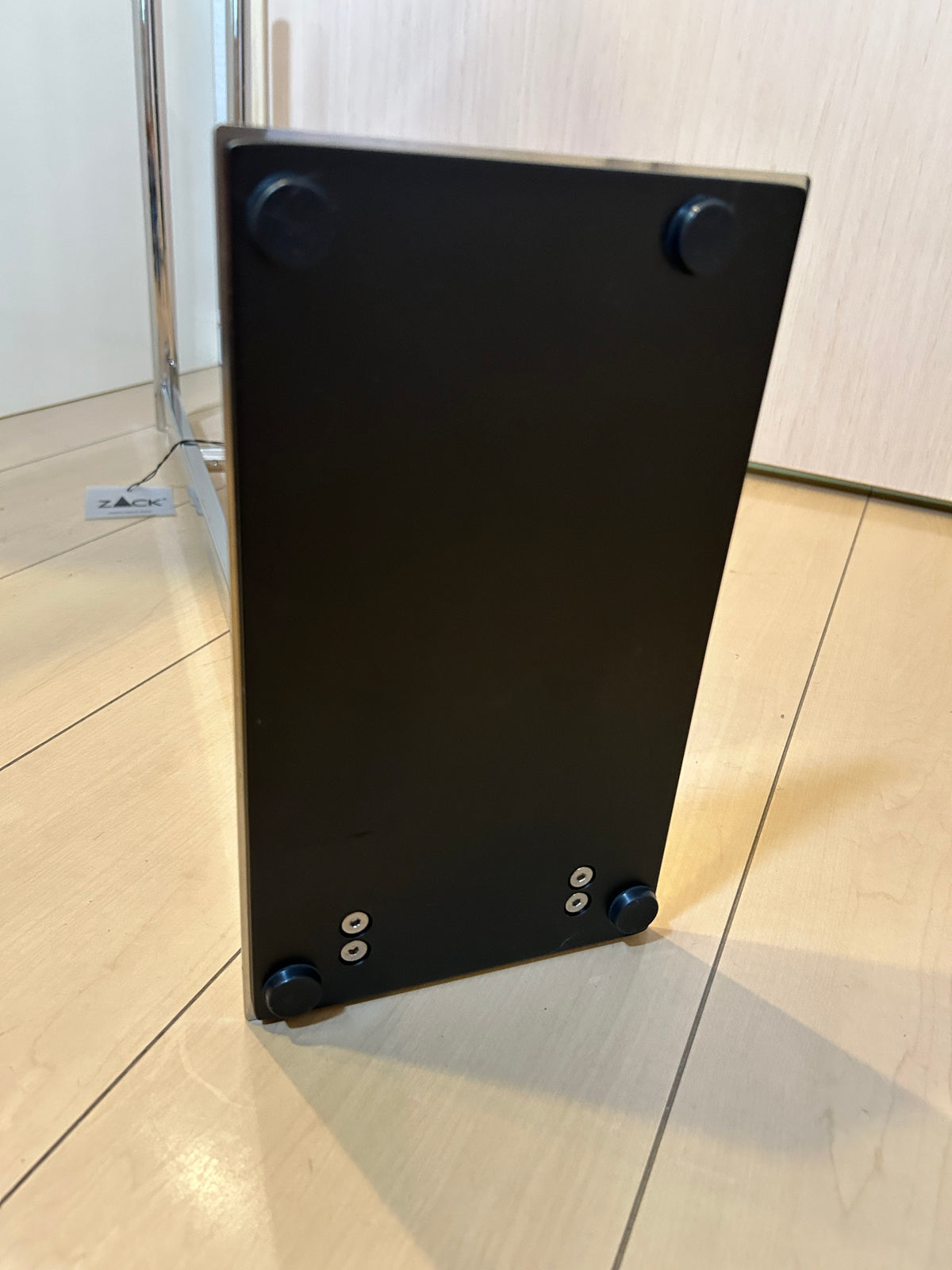 [SAMPLE] タオル掛け｜ZACK 40100 SCALA MP タオルスタンド タオルラック ダブルタオルスタンド 高さ79.7(69)cm バー長さ39cm 奥行き15cm 18/10ステンレス製 ミラーポリッシュ仕上げ