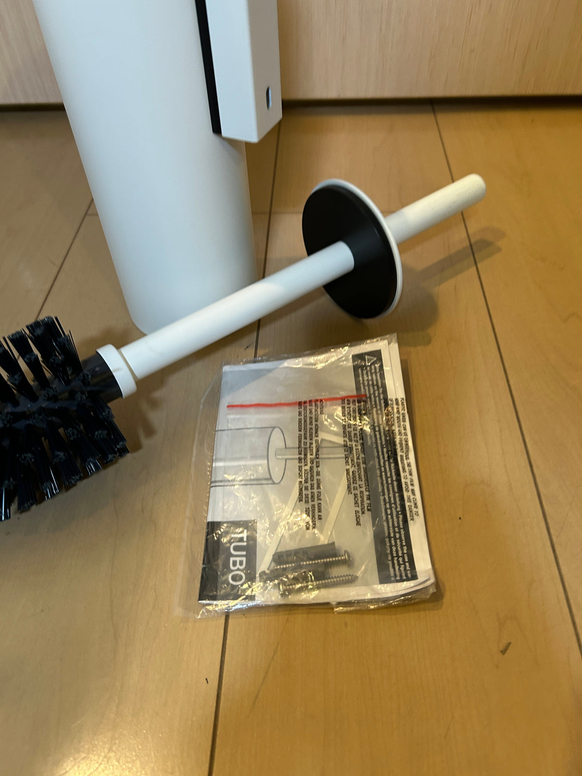[SAMPLE] トイレブラシ｜ZACK 40117 TUBO MW 壁設置タイプ トイレ掃除 長さ40.4cm ケース直径9cm 18/10ステンレス製 マットホワイト H1 [在庫あり]