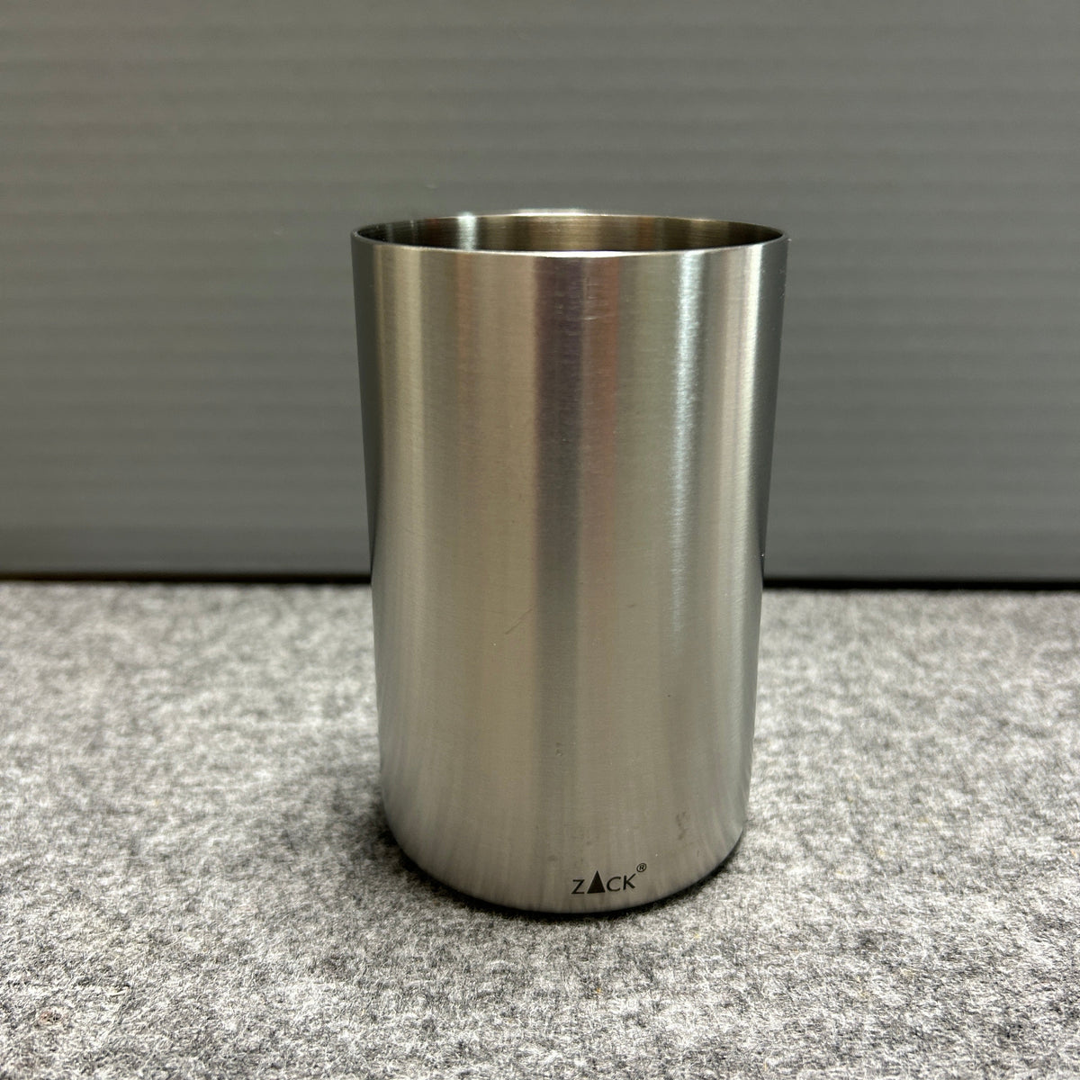 [SAMPLE] タンブラー｜ZACK 40129 CUPA HL コップ 高さ10cm 直径6.5cm 250ml 18/10ステンレス製 ヘアライン仕上げ
